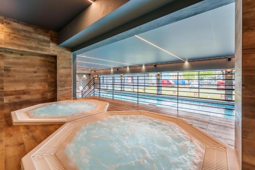 Apartamenty 214 Kasprowicza 20B Basen, Sauny,Fitness كولوبرزيغ المظهر الخارجي الصورة